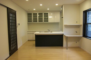 大阪市平野区　Ｆ様邸　快適な住まいを求めて建替えました